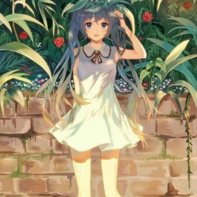《丧尸围城4》弗兰克变身生化3吉尔 抹胸短裙贼性感
